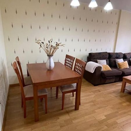 Apartamento Lugo Ciudad Bagian luar foto
