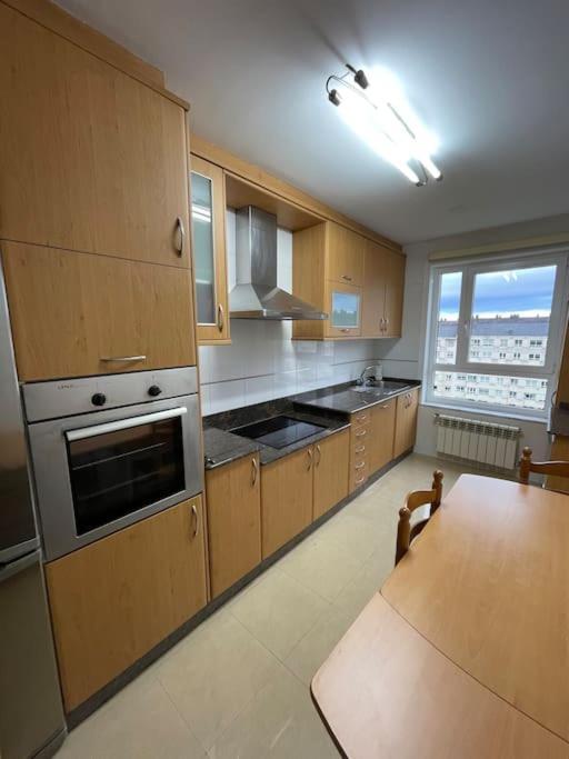 Apartamento Lugo Ciudad Bagian luar foto